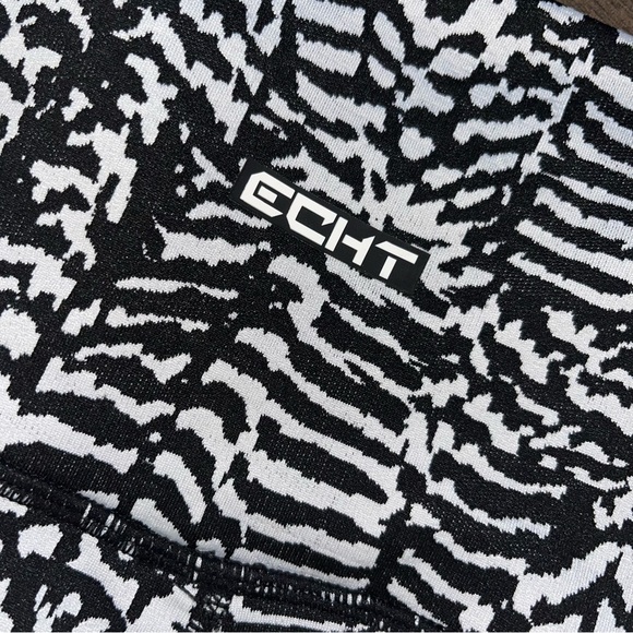 ECHT zebra print athletic leggings - Picture 5 of 5